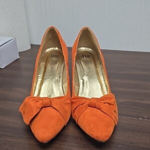 Bellini Orange Suede Heels
